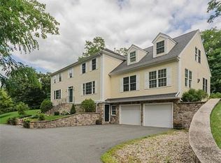 22 Raymond Rd, Sudbury, MA 01776