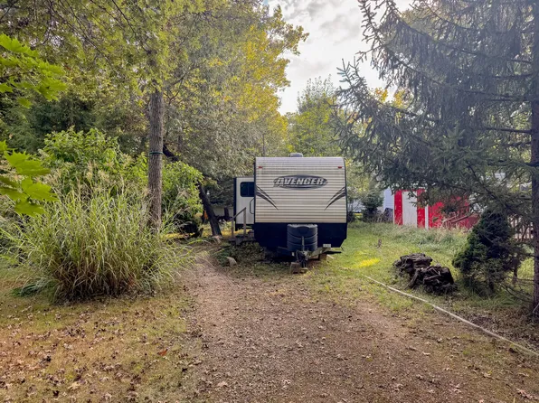 4/176 Woodhaven Dr E, Sublette, IL 61367