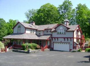 4 Viva Ln, Cornwall, NY 12518