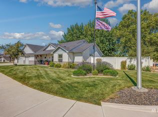110 Grizzly Dr, Fruitland, ID 83619
