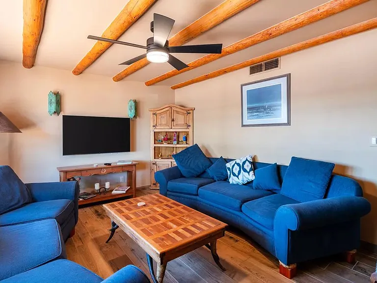 5312 E Ludlow Dr — Photo 10