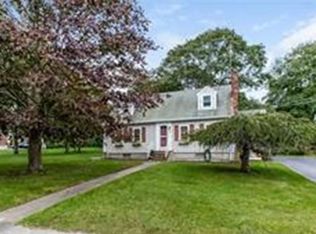 8 Delancy Dr, Plymouth, MA 02360