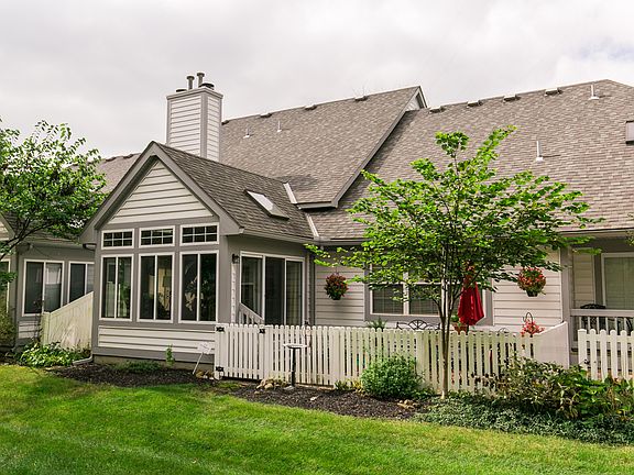3rd image of 6615 Lower Lake Dr