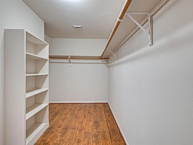3630 Winstrome Ct — Photo 39