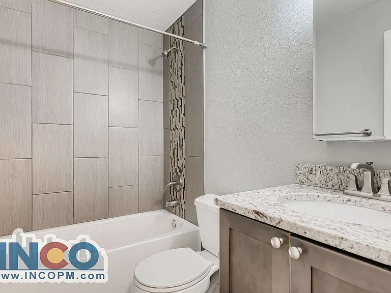 1555 Grove St #202 — Photo 14