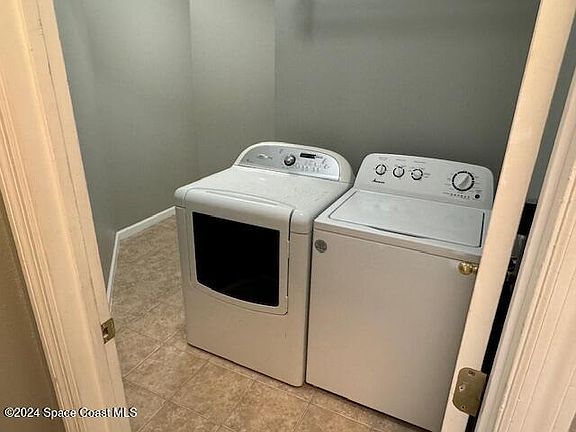 4th image of 4037 Meander Pl Unit 201