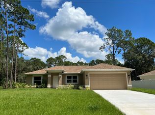 2584 Nowatney Ave, North Port, FL 34286