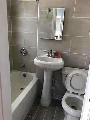 Rented by Extend Realty Inc | media 11