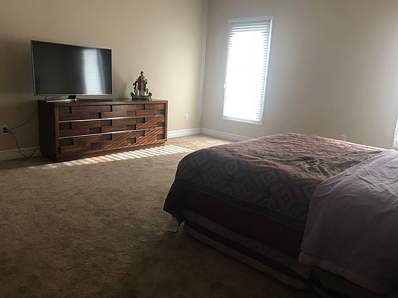 4th image of 56291 Birkdale Dr