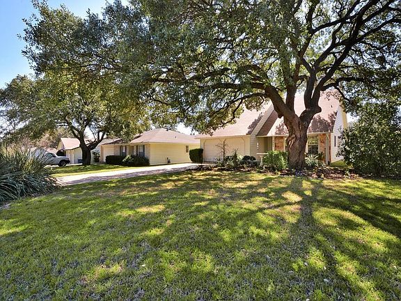 2nd image of 3805 Tattershall Ln
