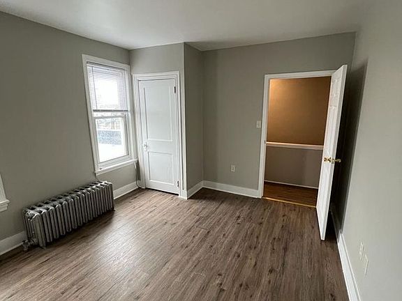 4th image of 522 N 10th St Fl 3