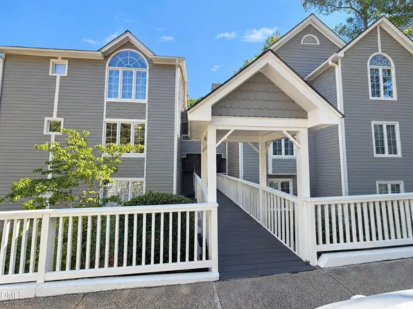 329 Glen Echo Ln APT J, Cary, NC 27518