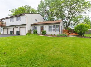 7255 W Hickory Creek Dr, Frankfort, IL 60423