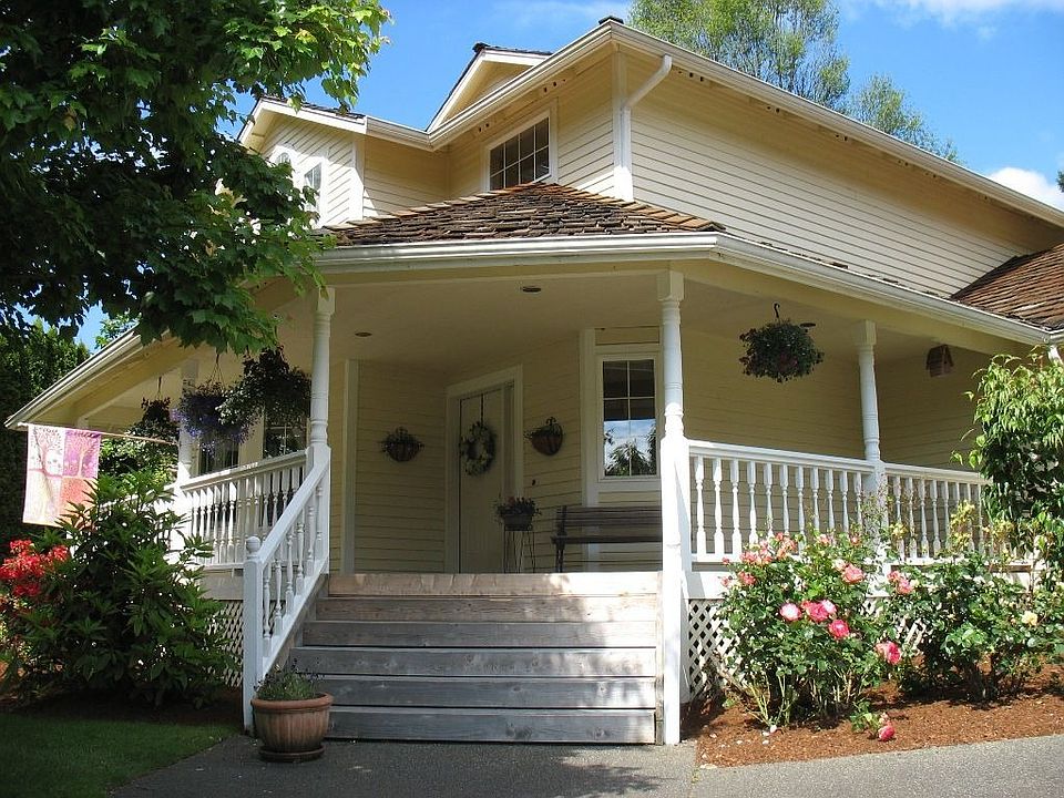 1st image of 7223 67th Ave W