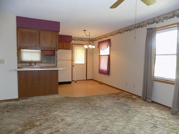 2nd image of 510 Cardinal St