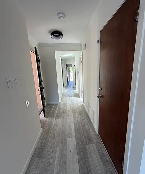 61 Valley St — Photo 19