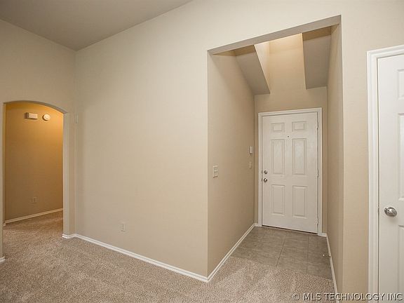 3rd image of 20316 E 41st Pl