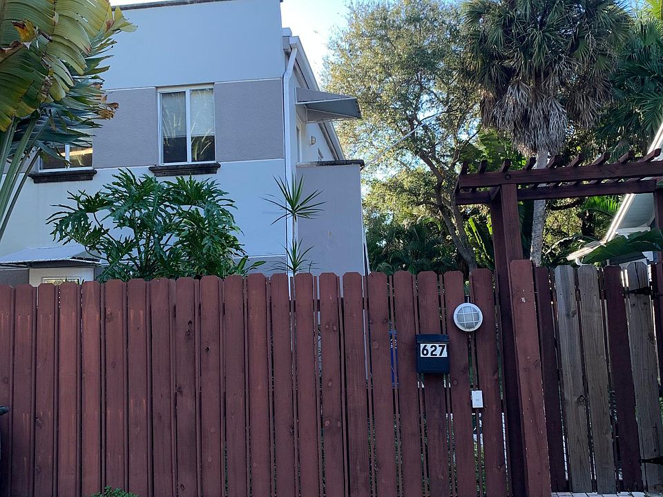 Private front entrance