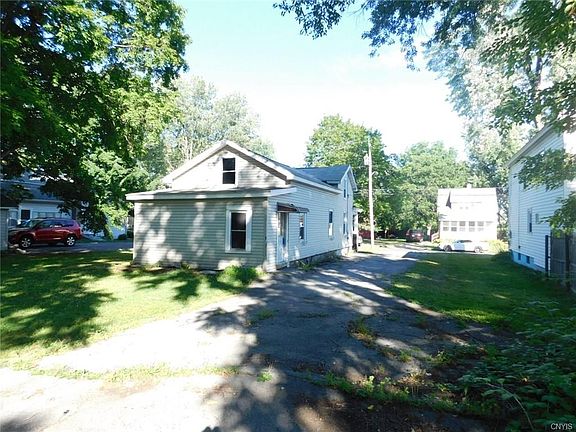 5th image of 407 Cypress St