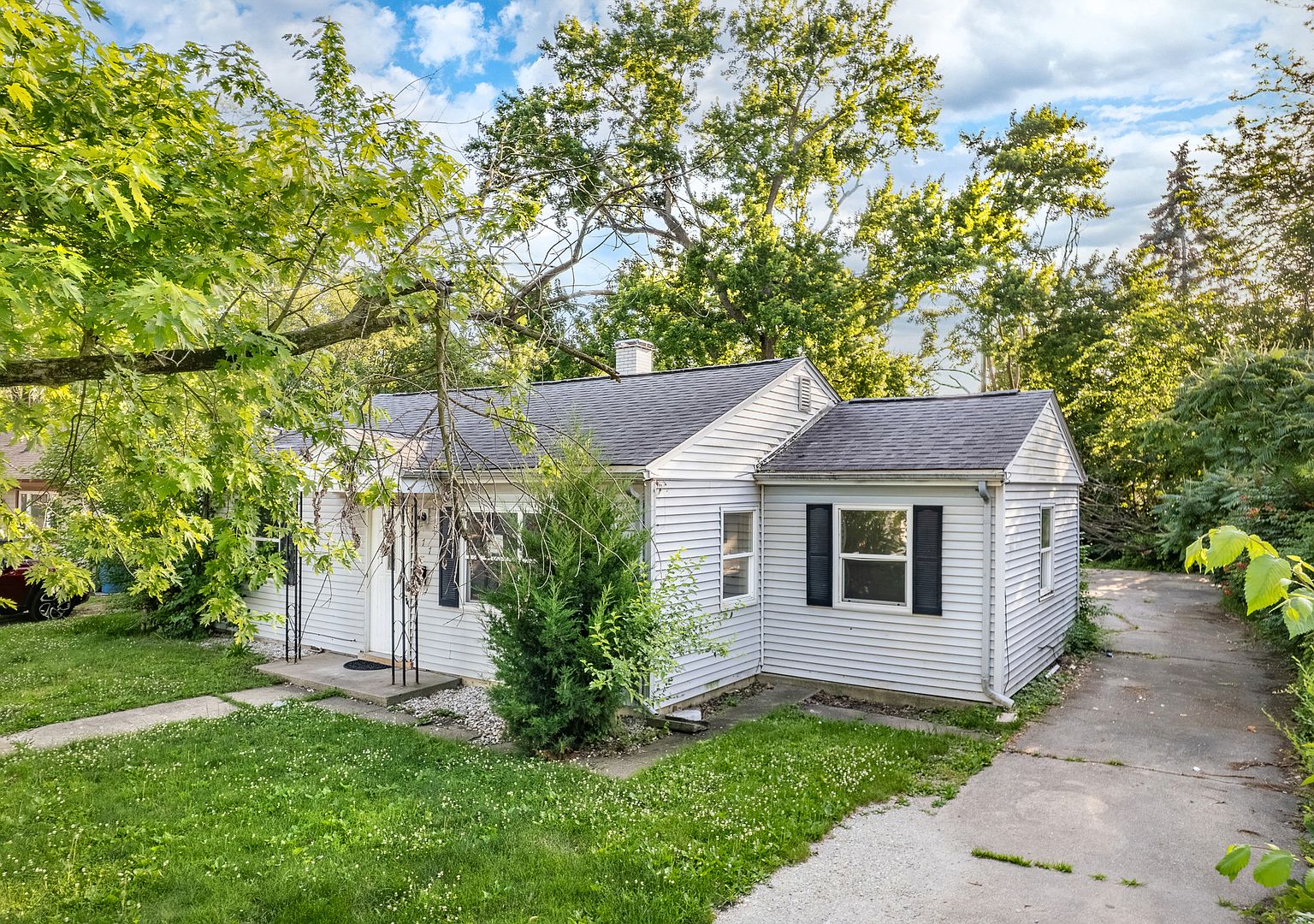 777 N Francine Dr, Kankakee, IL 60901 | MLS #12425008 | Zillow