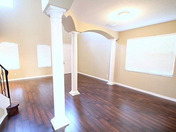 5th image of 2976 Camino Real Dr S