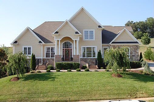 2nd image of 101 Highland Gate Dr