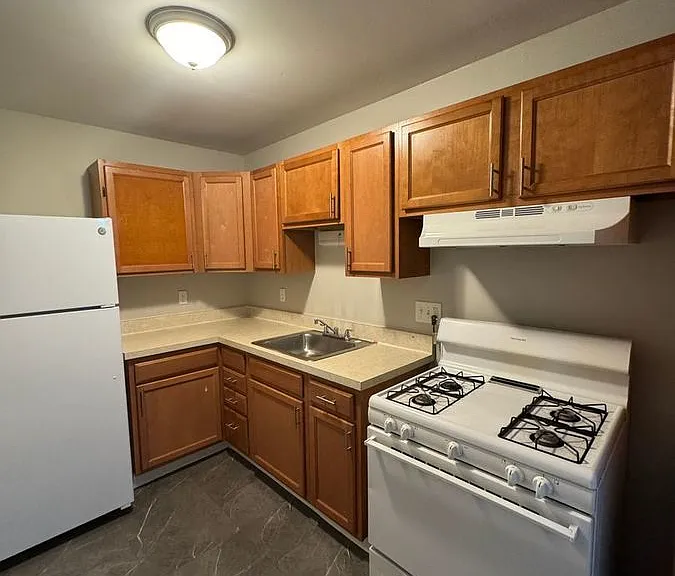 126 S Franklin St #25 — Photo 3