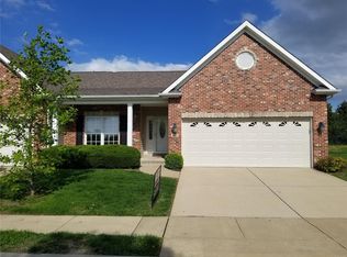 1713 Old Park Ln, Swansea, IL 62226