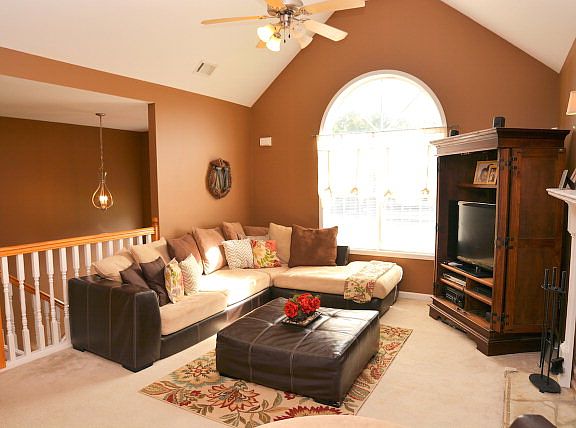 5th image of 130 Creekwood Dr