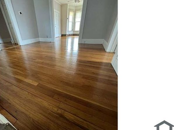 15 Lincoln St #1