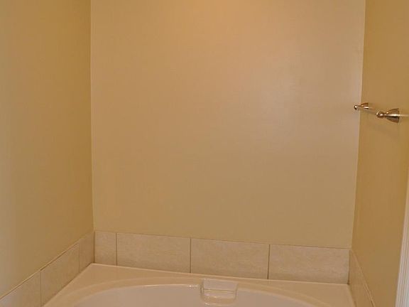 4th image of 2191 River Park Ct #Furnished