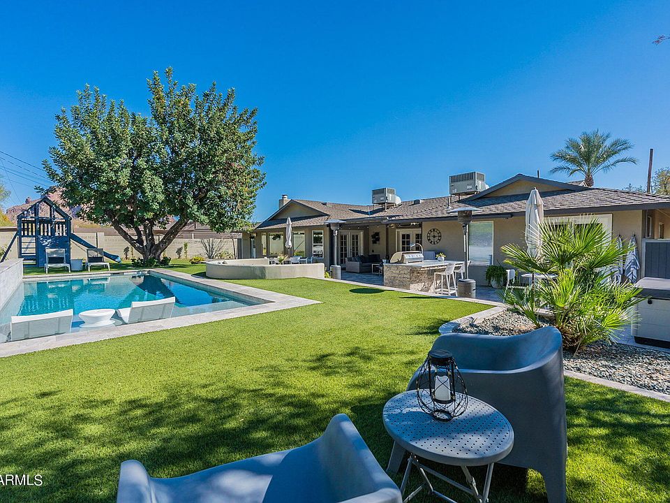 1st image of 4018 E MONTEBELLO Avenue