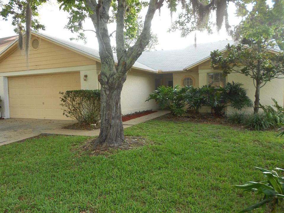 1st image of 8813 Hampden Dr