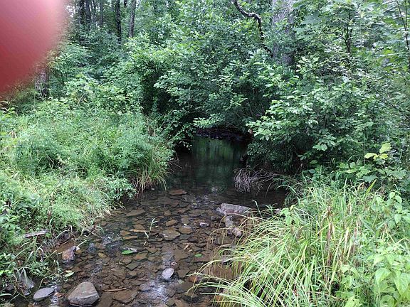 4th image of 300 Arrowhead Rd