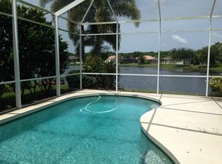 6722 Carlyle Ln, Sarasota, FL 34243