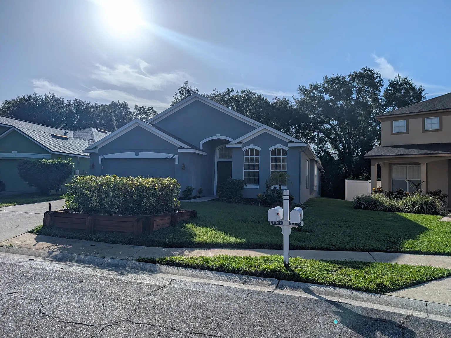 4 bed, 2000 sqft, $3,000 — Photo 3