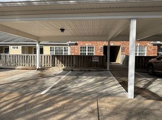 1015 Holly Dr APT 804, Gainesville, GA 30501