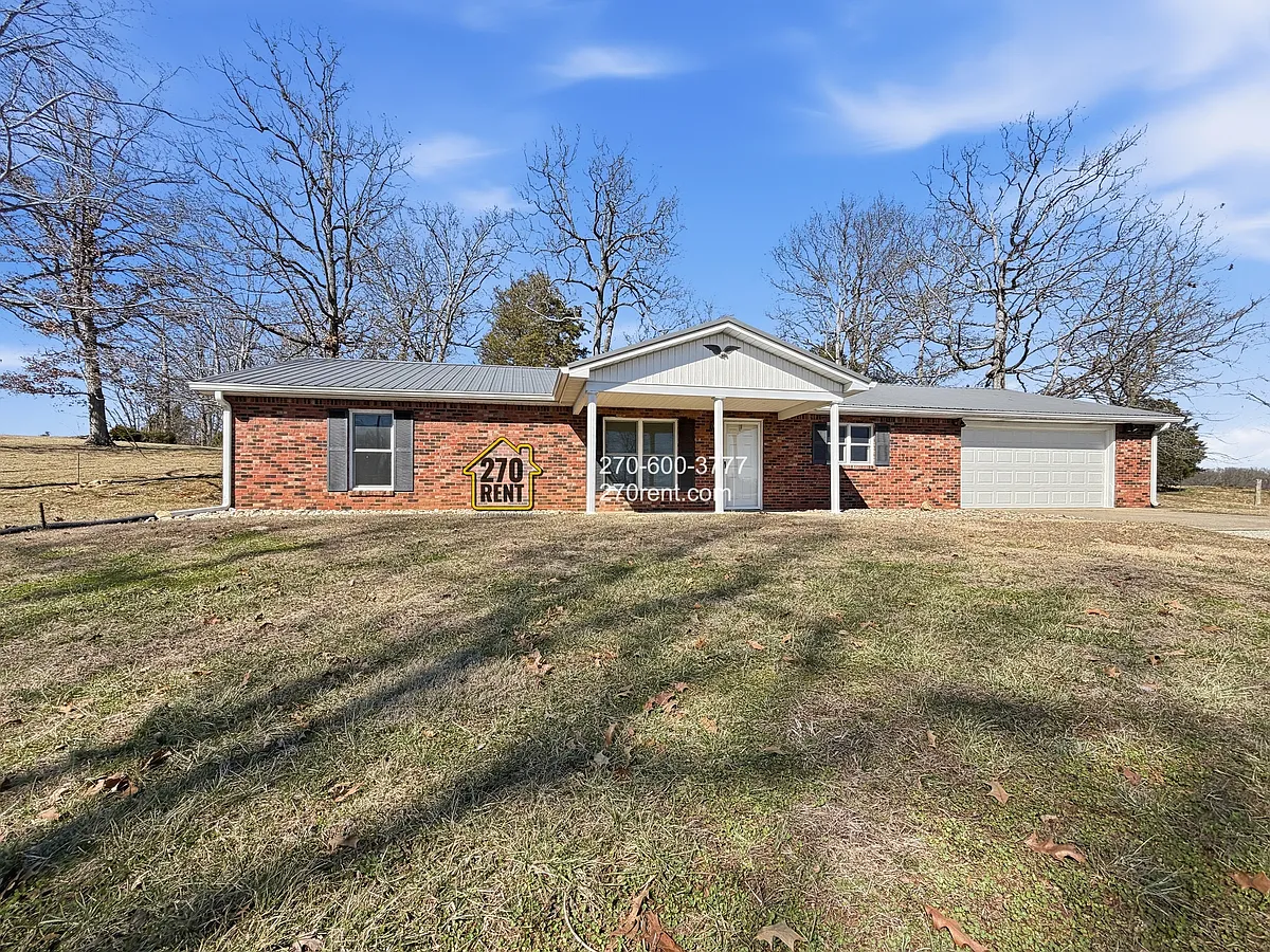 Building Photo - 2390 Brandenburg Rd