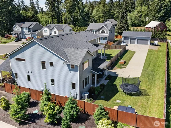 1207 61st Avenue Ct NE, Tacoma, WA 98422