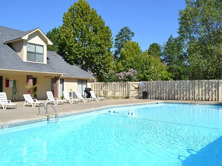 Fountain Lakes — Photo 16