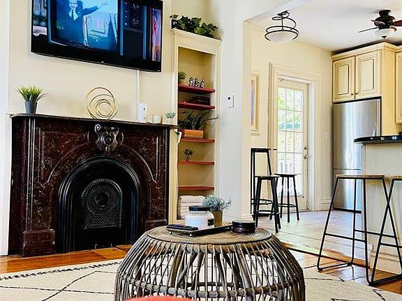5th image of 36 South St #38