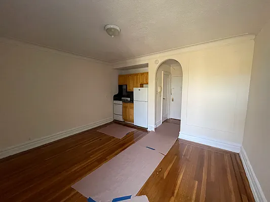 Rented by Chris Stewart, LREB | media 3