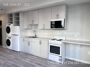 348 14th St #211, Courtenay, BC V9N1W9