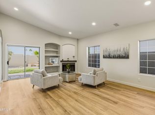 2907 E NISBET Court, Phoenix, AZ 85032