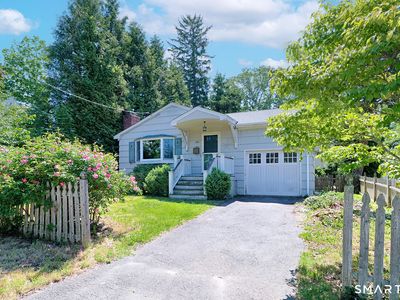 1099 Merritt Street, Fairfield, CT, 06825
