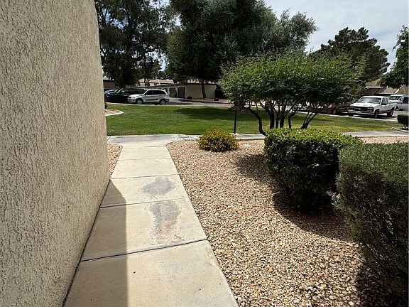 4th image of 3263 Longford Way #0