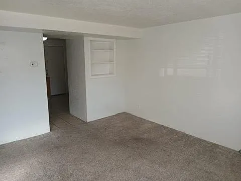 Unit Photo