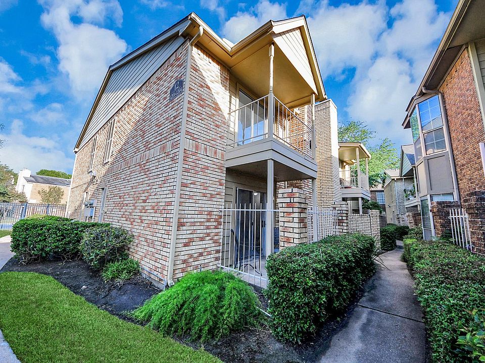 1st image of 1515 Sandy Springs Rd APT 1202