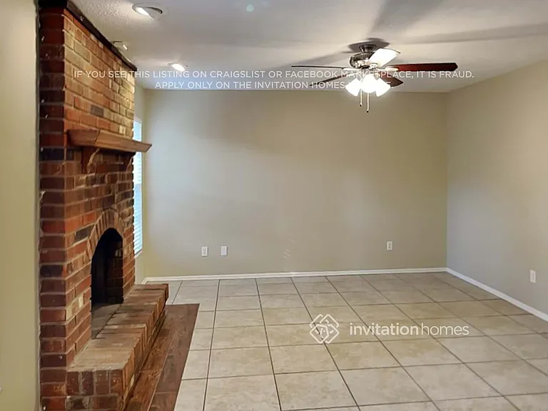 2302 Windsor Oaks Ave — Photo 7