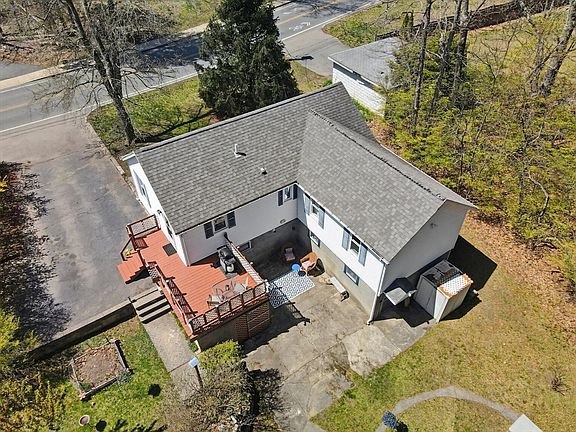 2nd image of 234 Allen Rd
